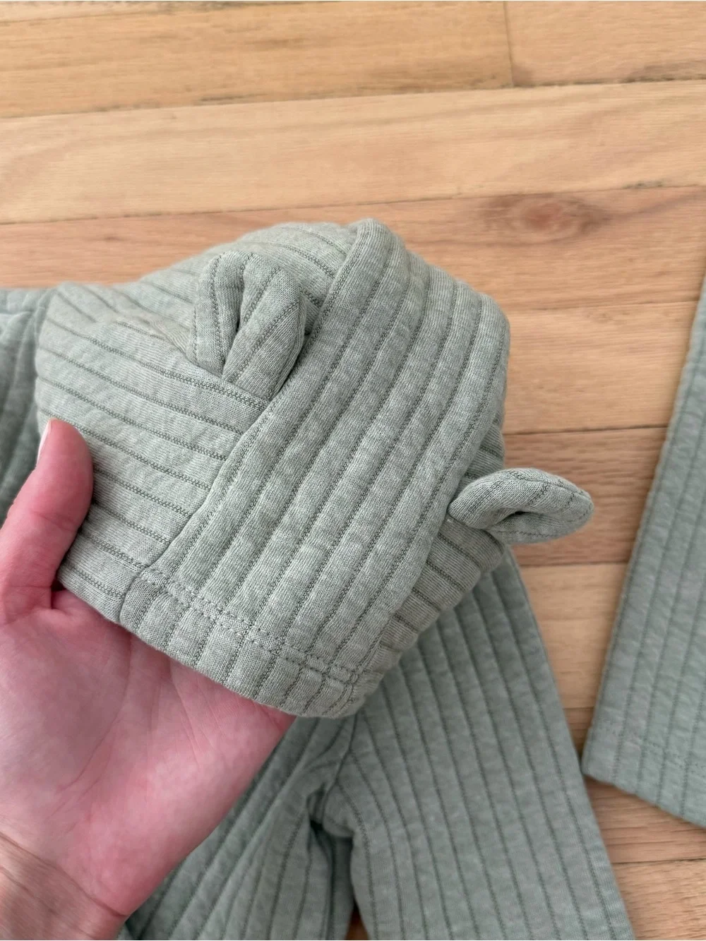 GAP quilted hooded